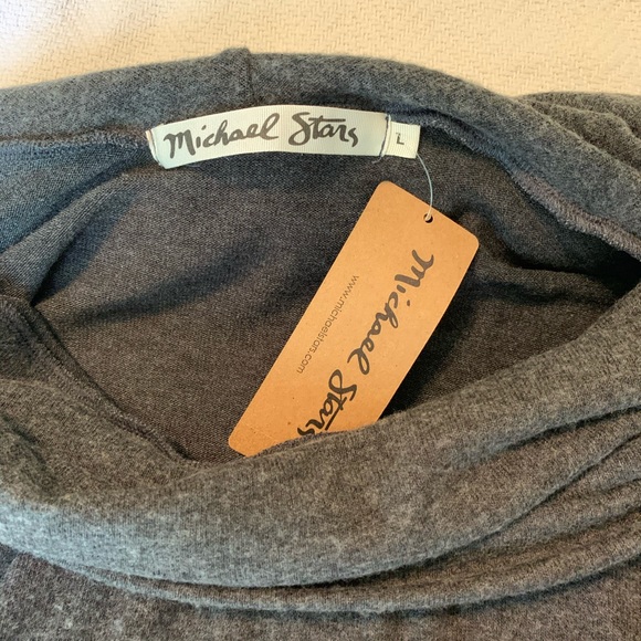 long sleeve sweater - Picture 3 of 3